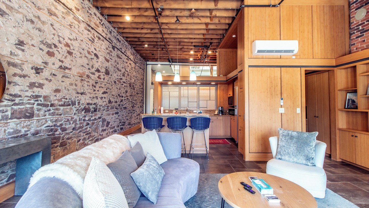 Photo of Livingroom in Canal Park