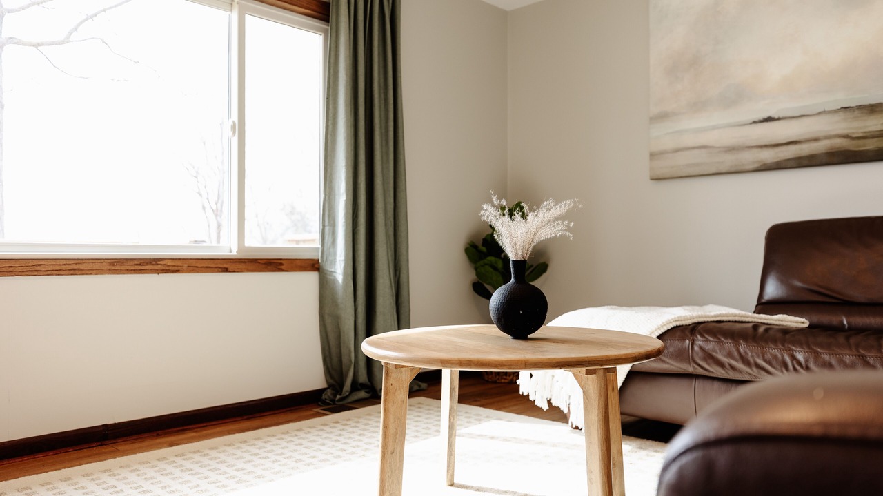 Photo of Livingroom in Emily