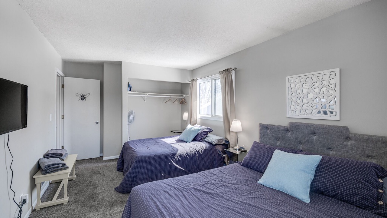Photo of Bedroom in Midway