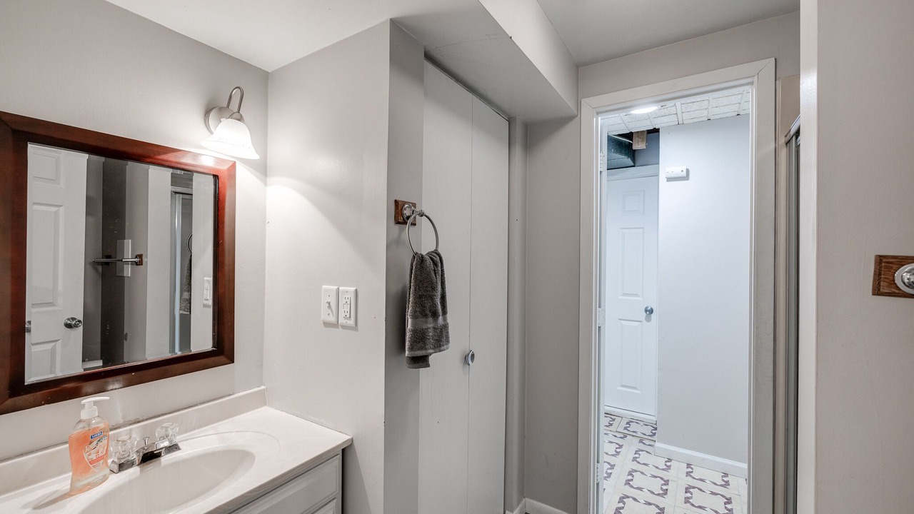 Photo of Bathroom in Midway