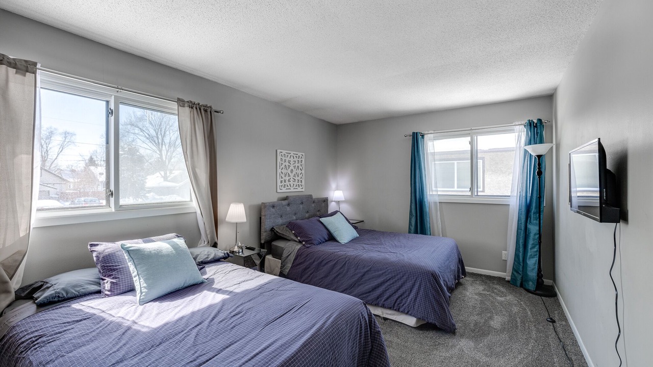 Photo of Bedroom in Midway