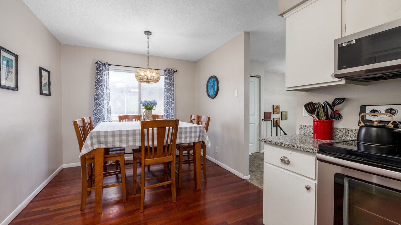 Photo of Kitchen in Midway