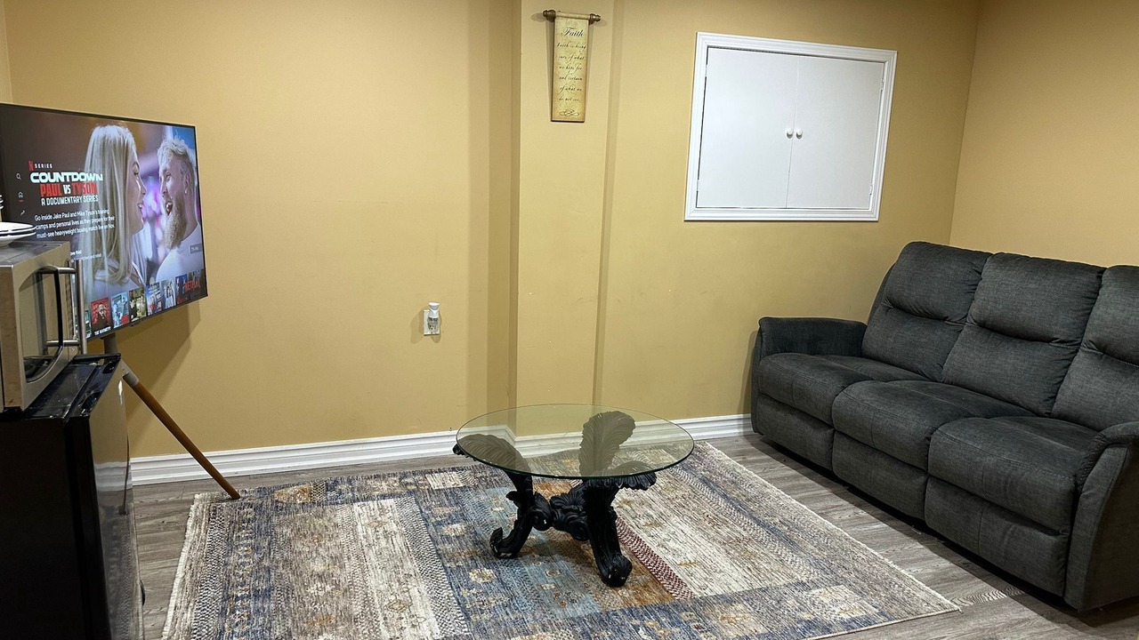 Photo of Livingroom in Brampton