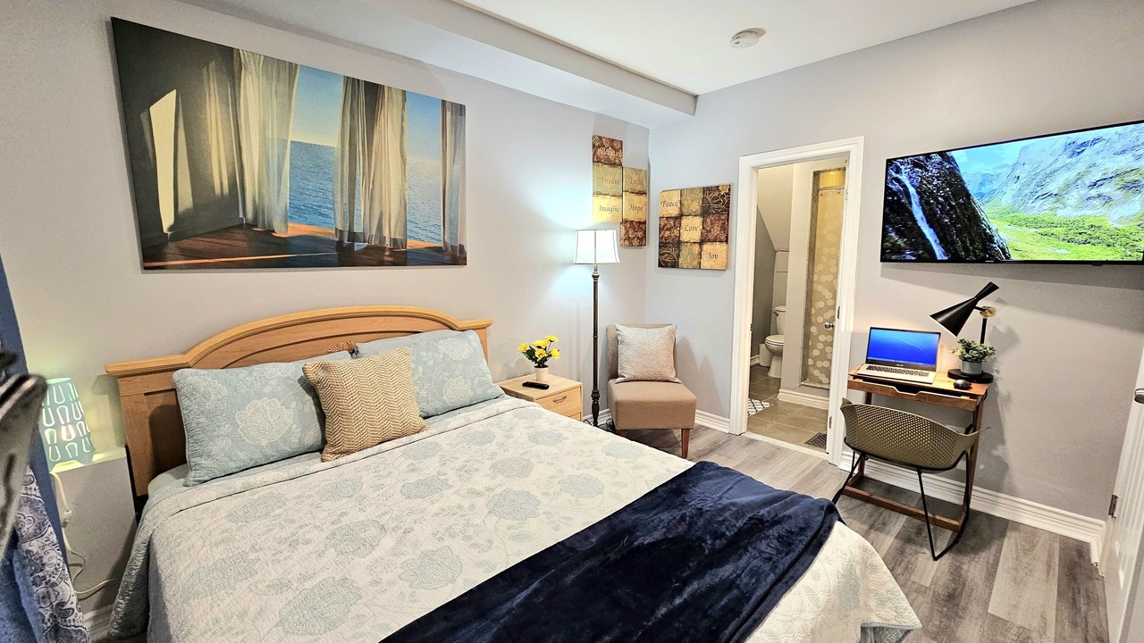 Photo of Bedroom in Davenport
