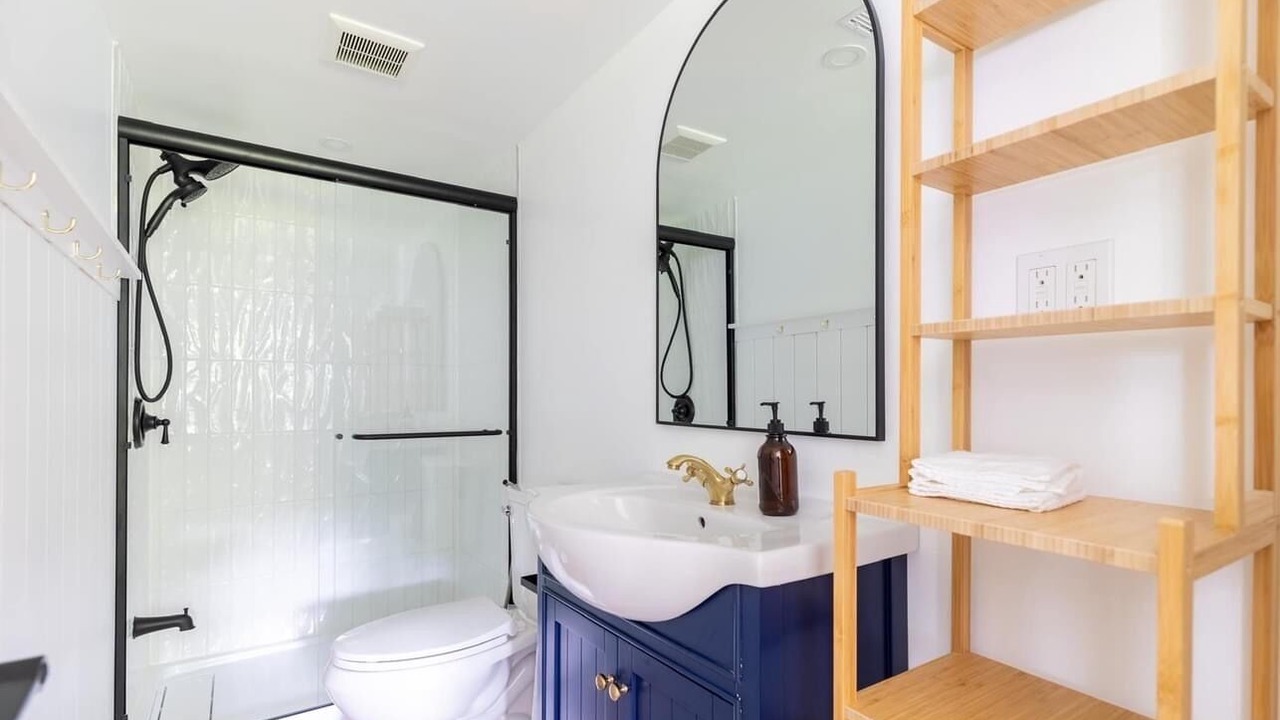 Photo of Bathroom in Bracebridge