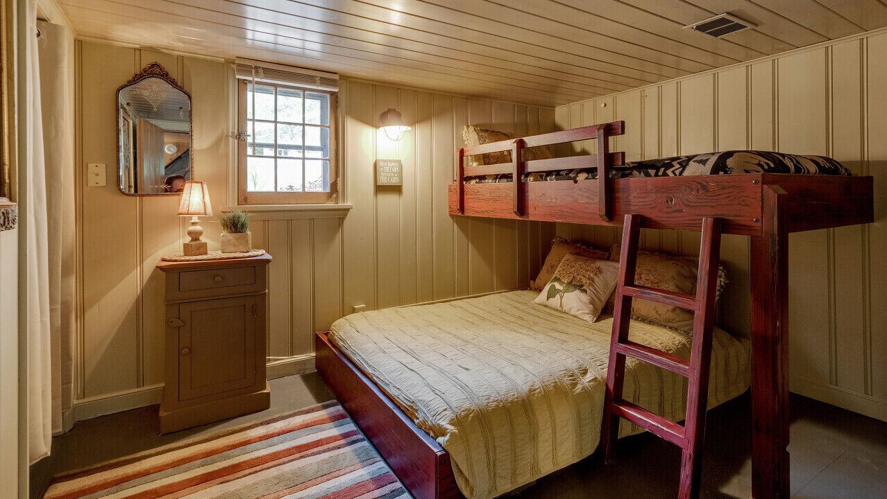 Photo of Bedroom in Pequot Lakes