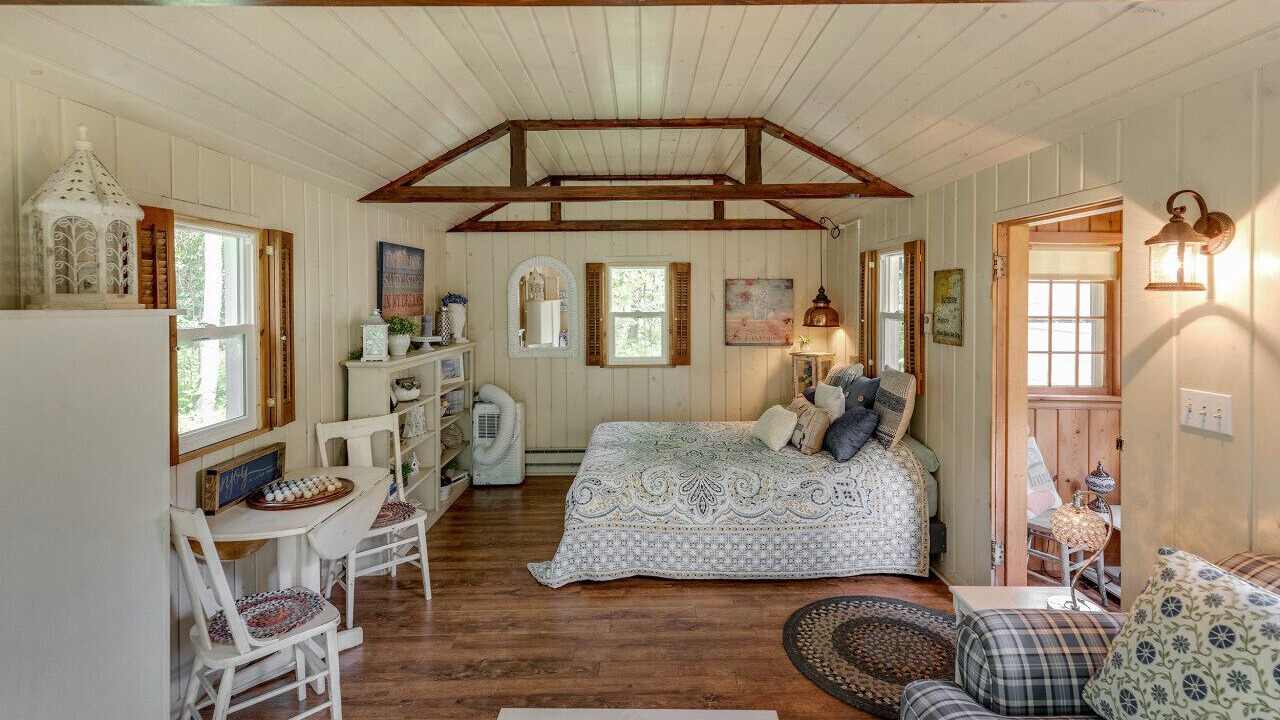 Photo of Bedroom in Pequot Lakes