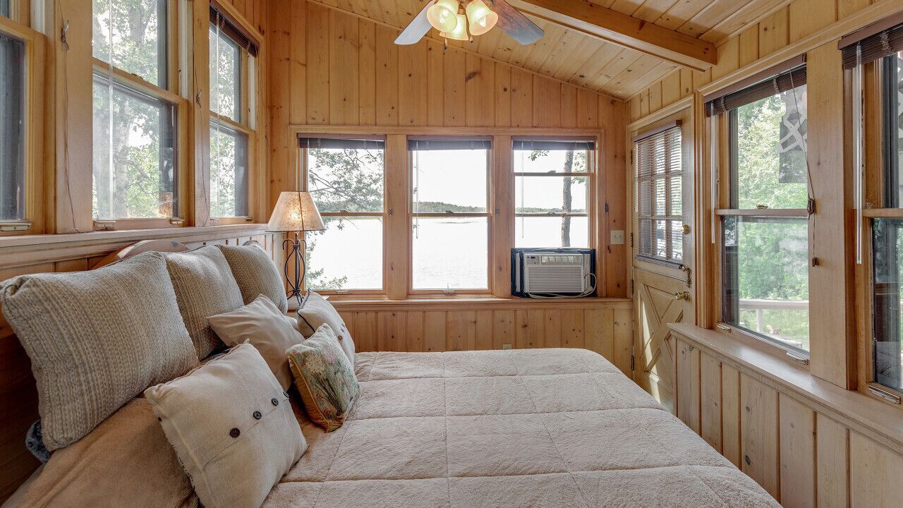 Photo of Bedroom in Pequot Lakes