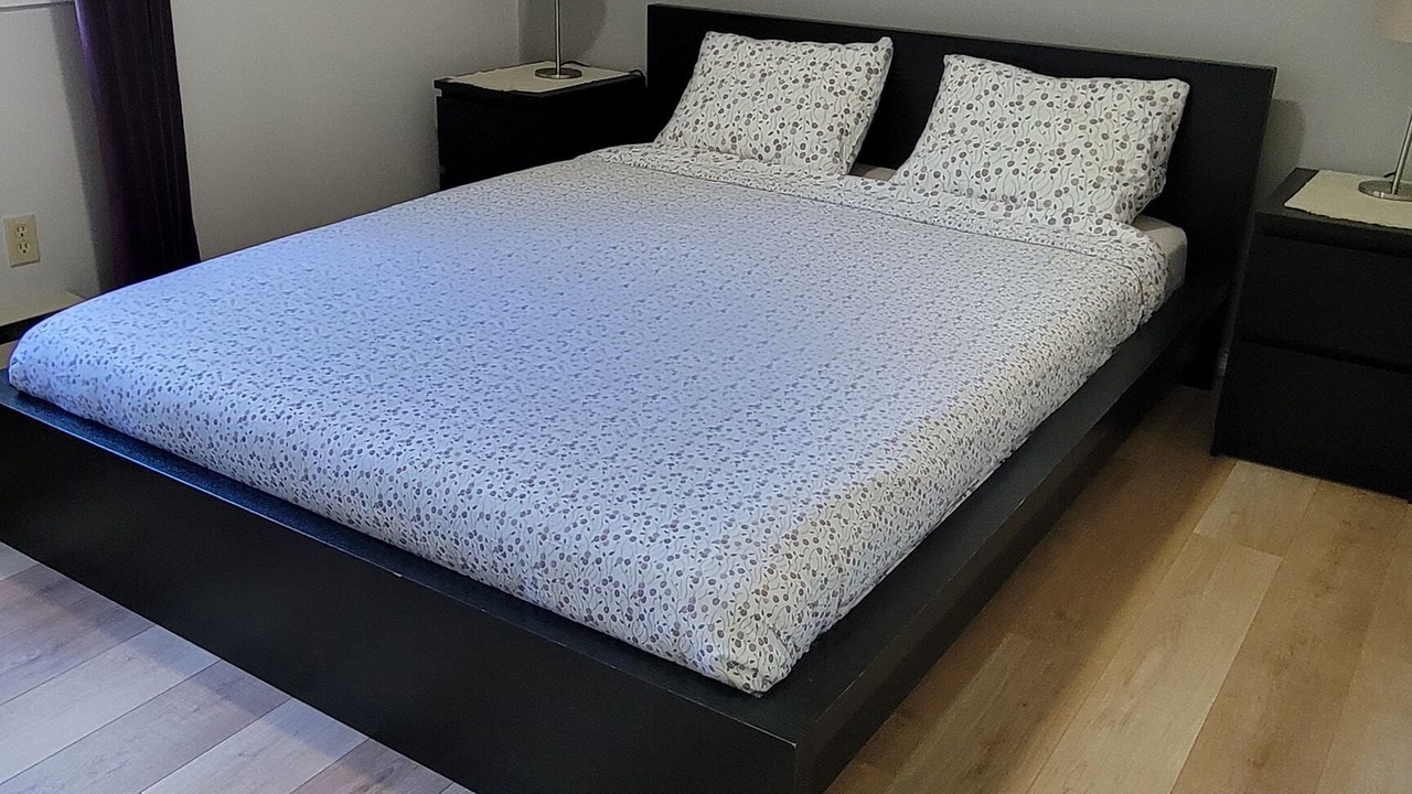 Photo of Bedroom in Wymbolwood Beach