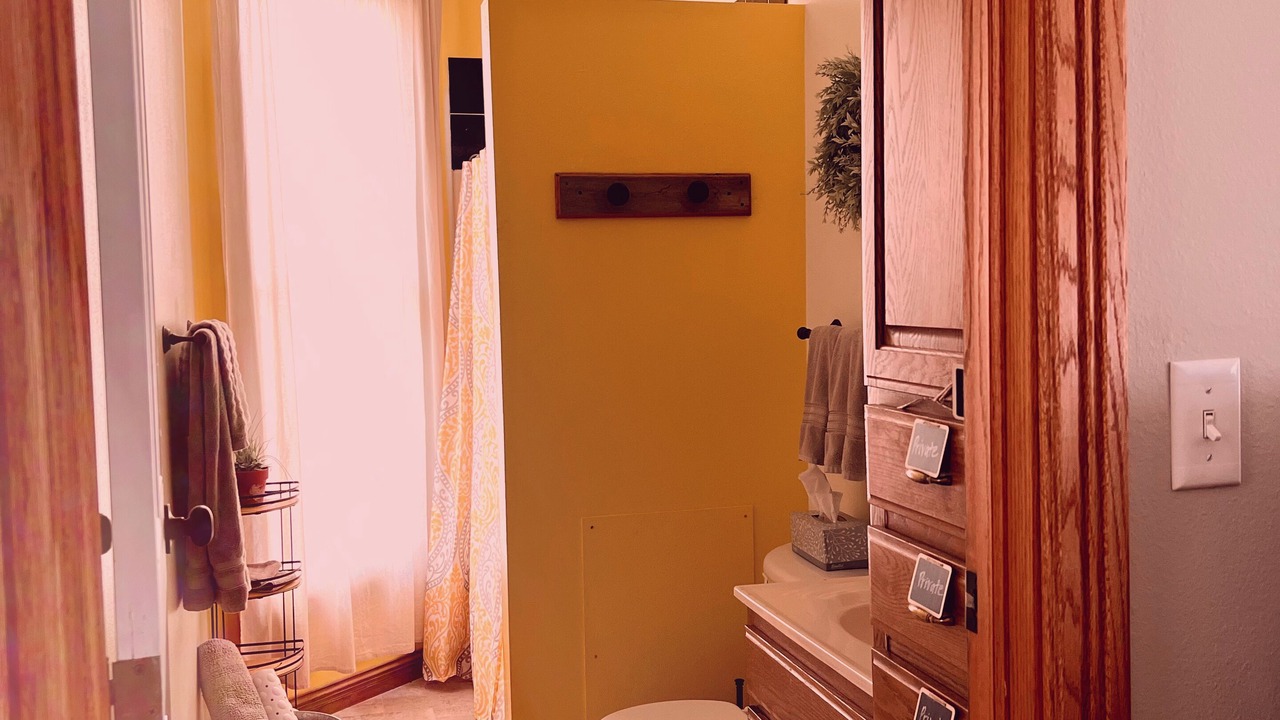 Photo of Bathroom in Blue Earth