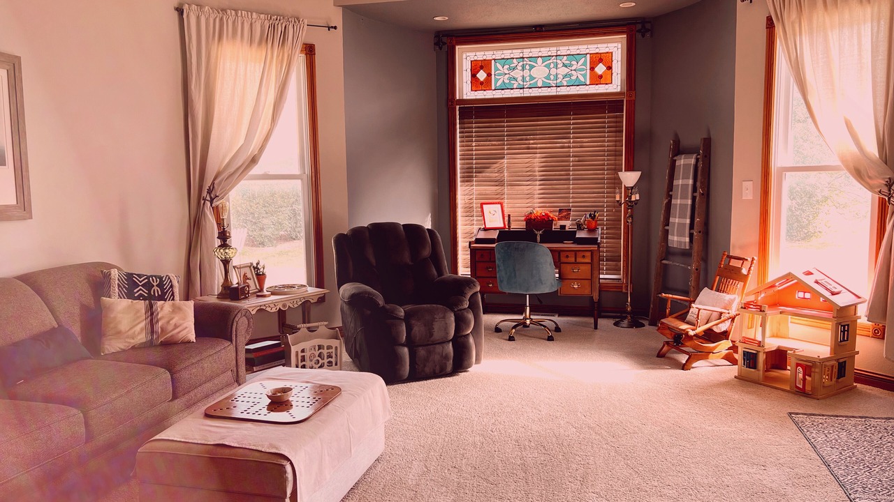 Photo of Livingroom in Blue Earth