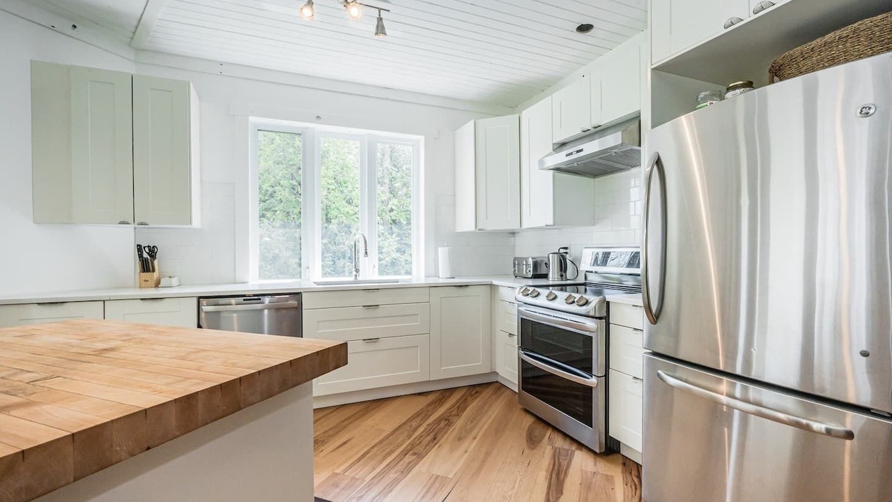 Photo of Kitchen in Georgian Bluffs