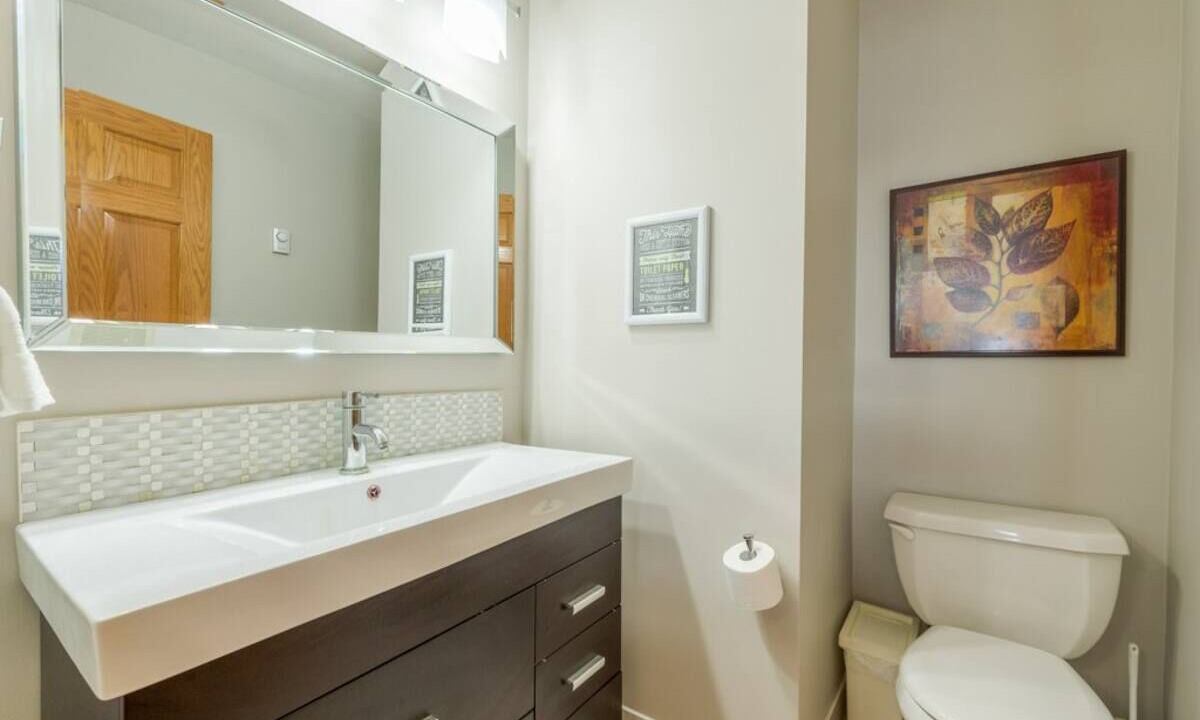 Photo of Bathroom in Marmora