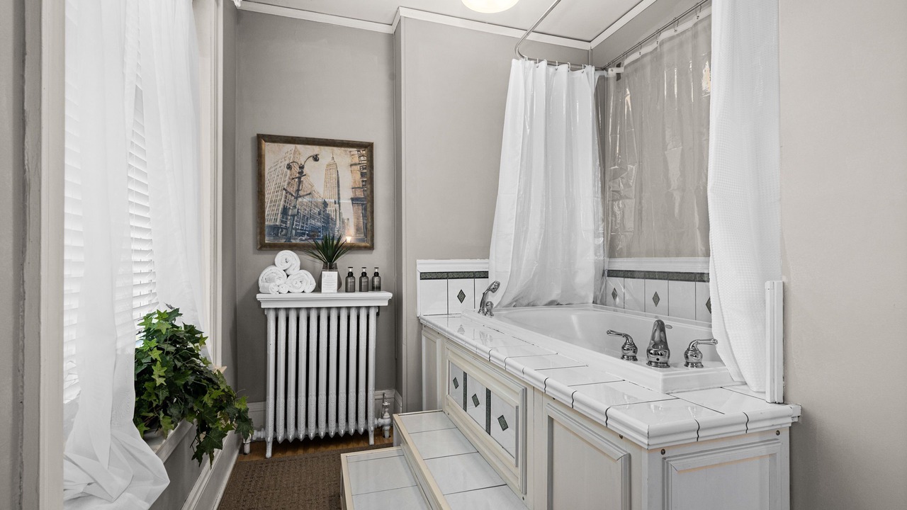 Photo of Bathroom in Congdon Park