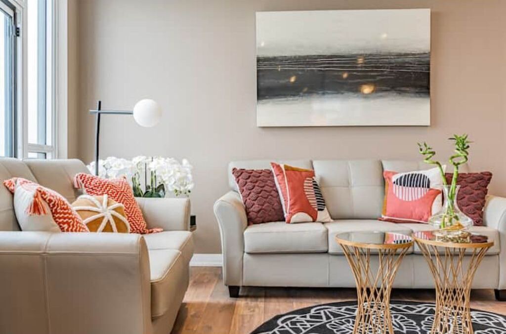 Photo of Livingroom in Hurontario