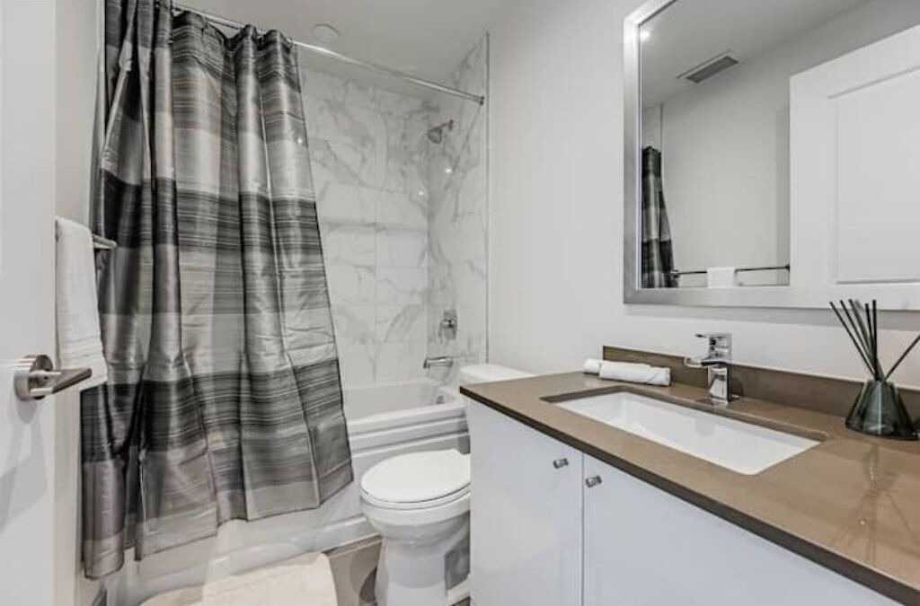 Photo of Bathroom in Hurontario