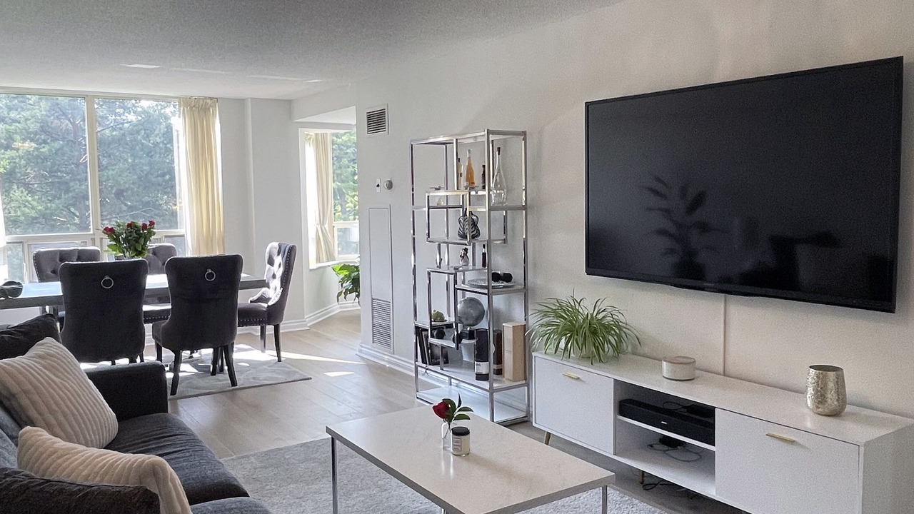 Photo of Livingroom in North York