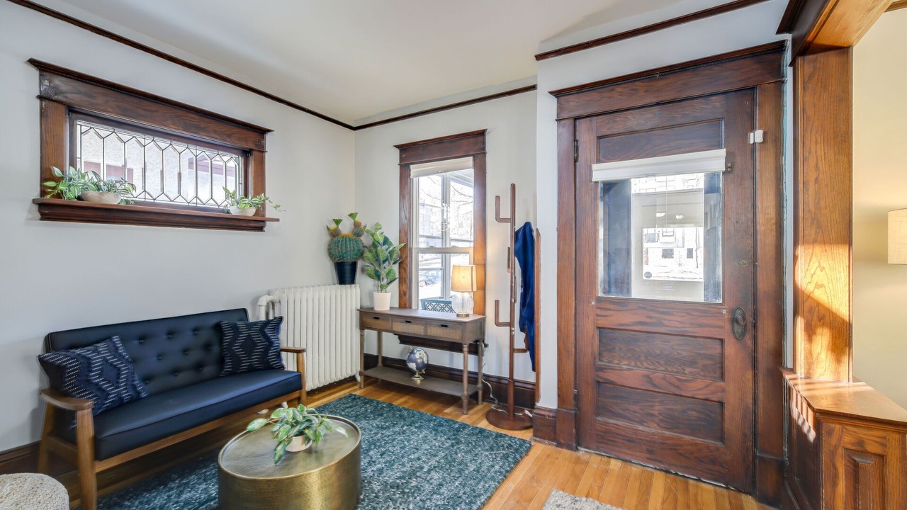 Photo of Livingroom in Merriam Park