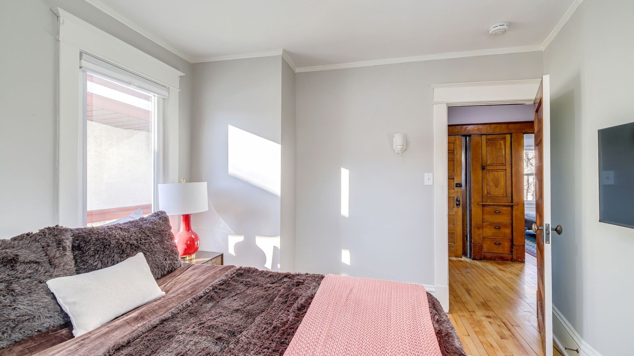 Photo of Bedroom in Merriam Park
