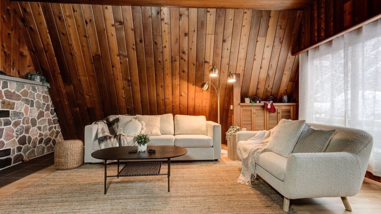 Photo of Livingroom in Sudbury
