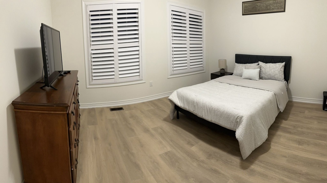 Photo of Bedroom in Pickering