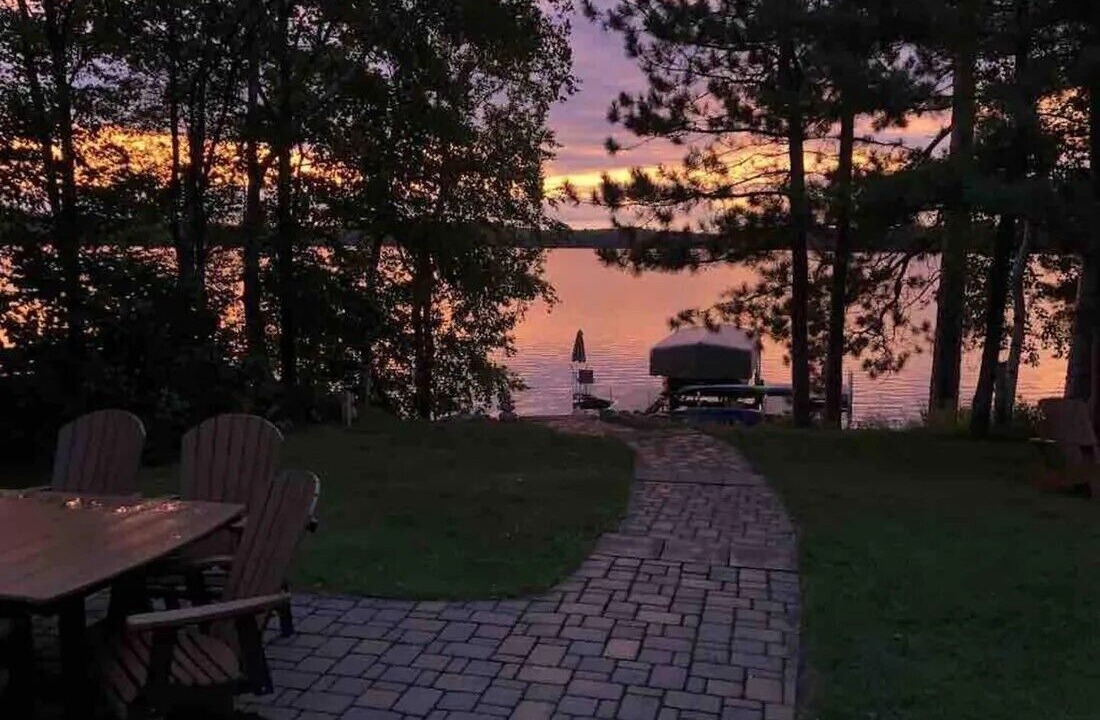 Photo of Outdoor in Emily