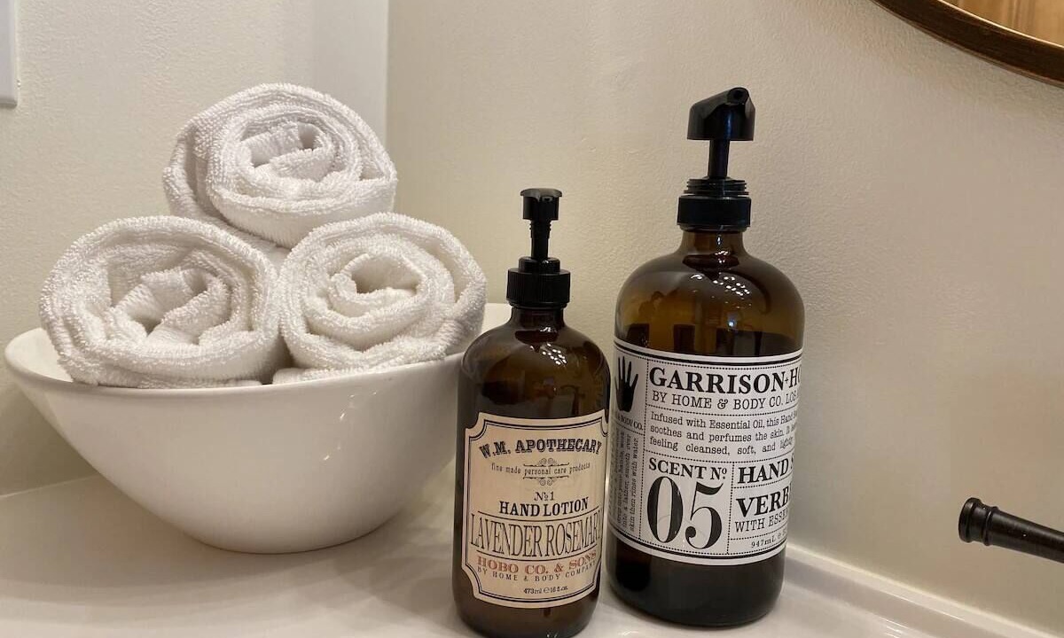 Photo of Bathroom in Emily