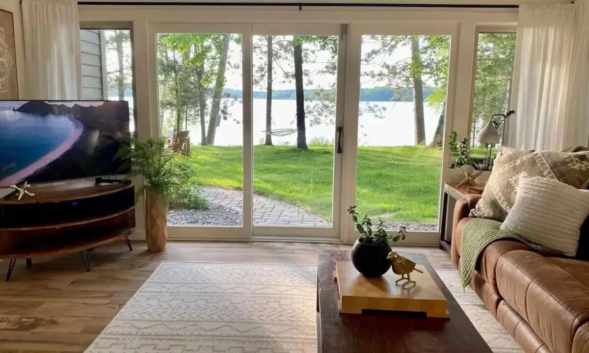 Photo of Outdoor in Emily