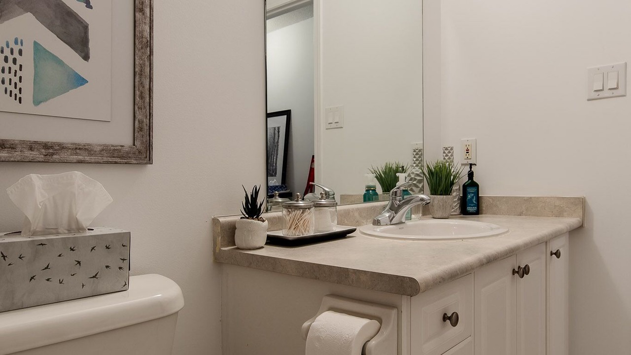 Photo of Bathroom in Old East York