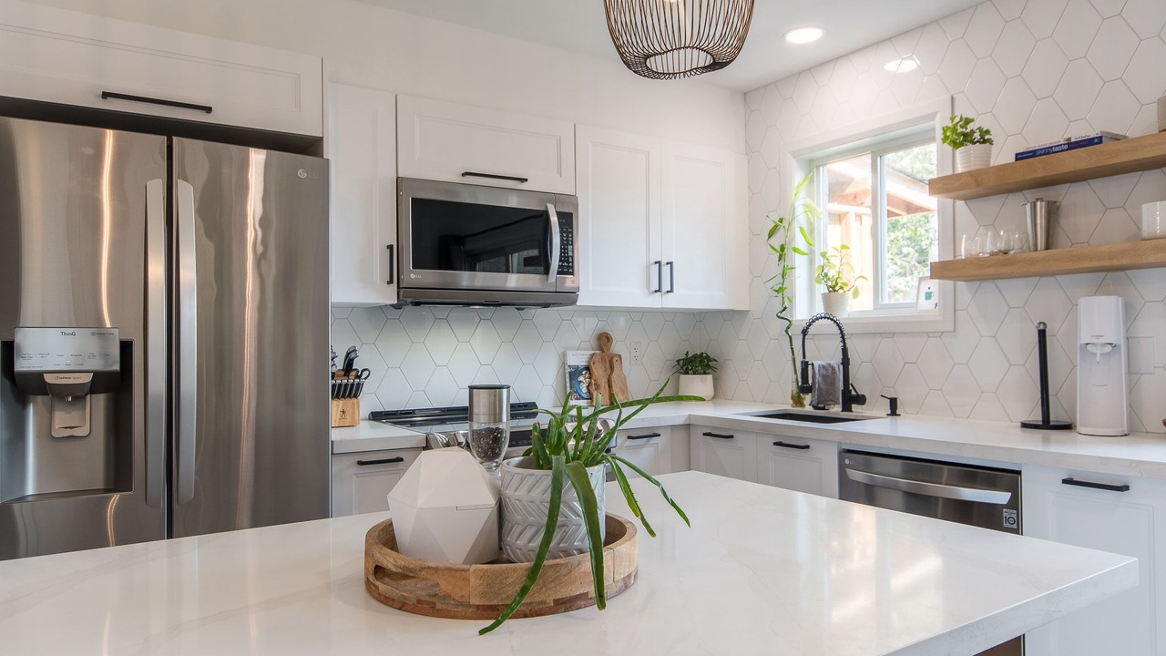 Photo of Kitchen in Old East York