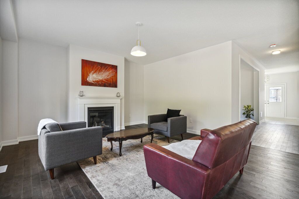 Photo of Livingroom in Simcoe