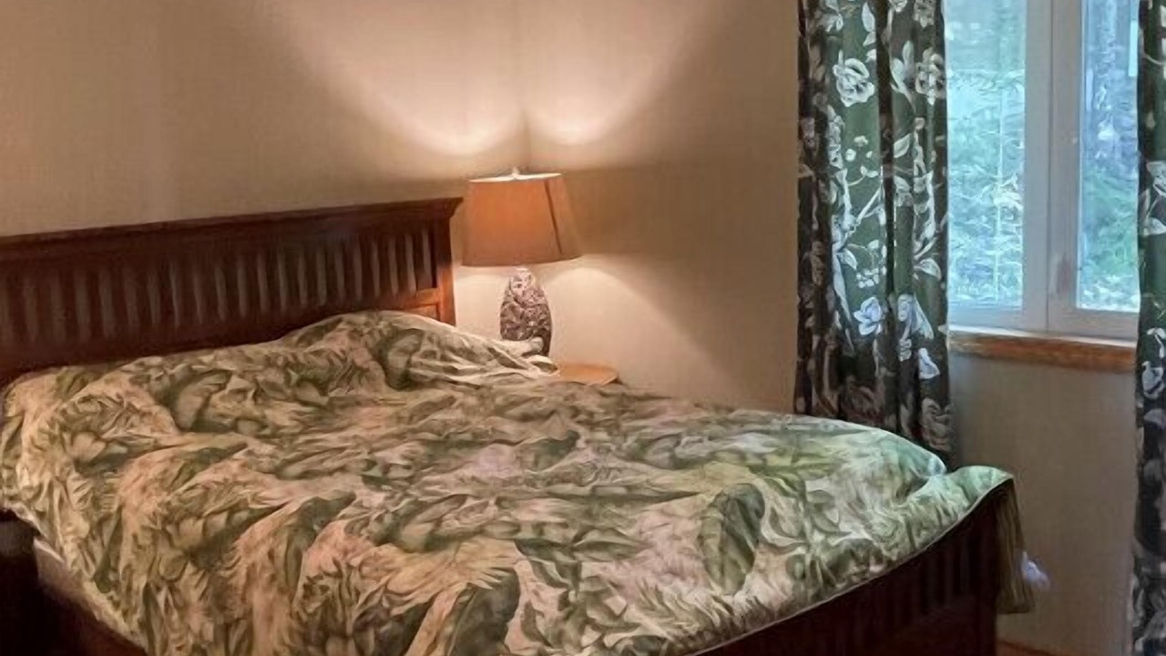 Photo of Bedroom in North Kawartha