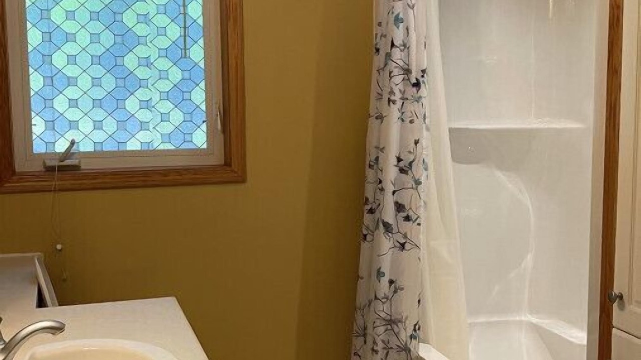 Photo of Bathroom in North Kawartha