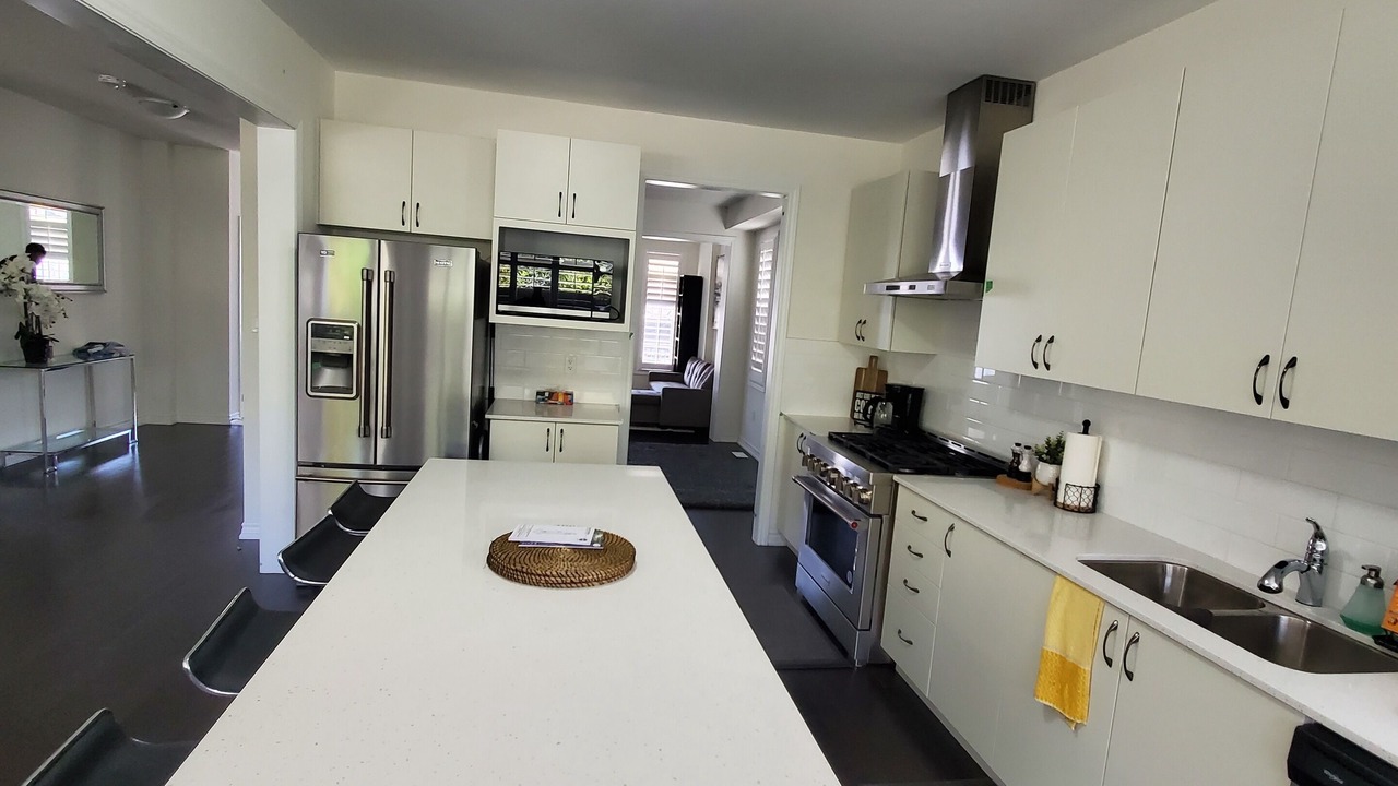 Photo of Kitchen in Lindsay