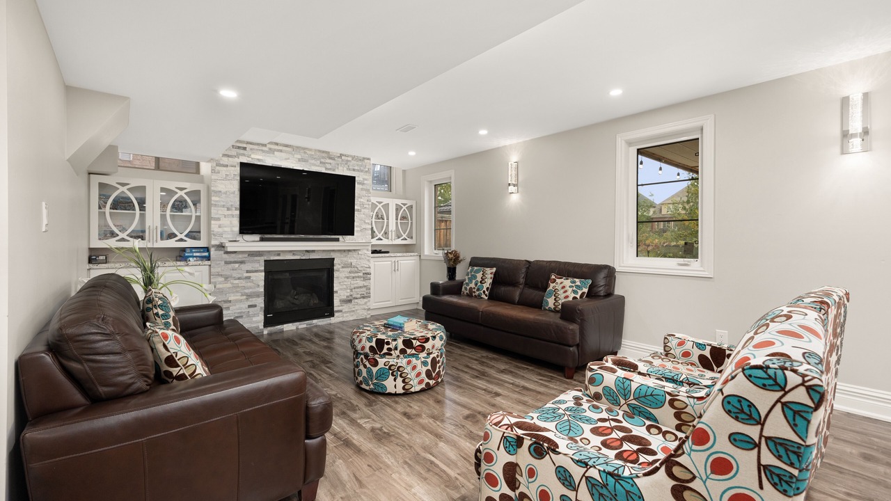 Photo of Livingroom in Brampton