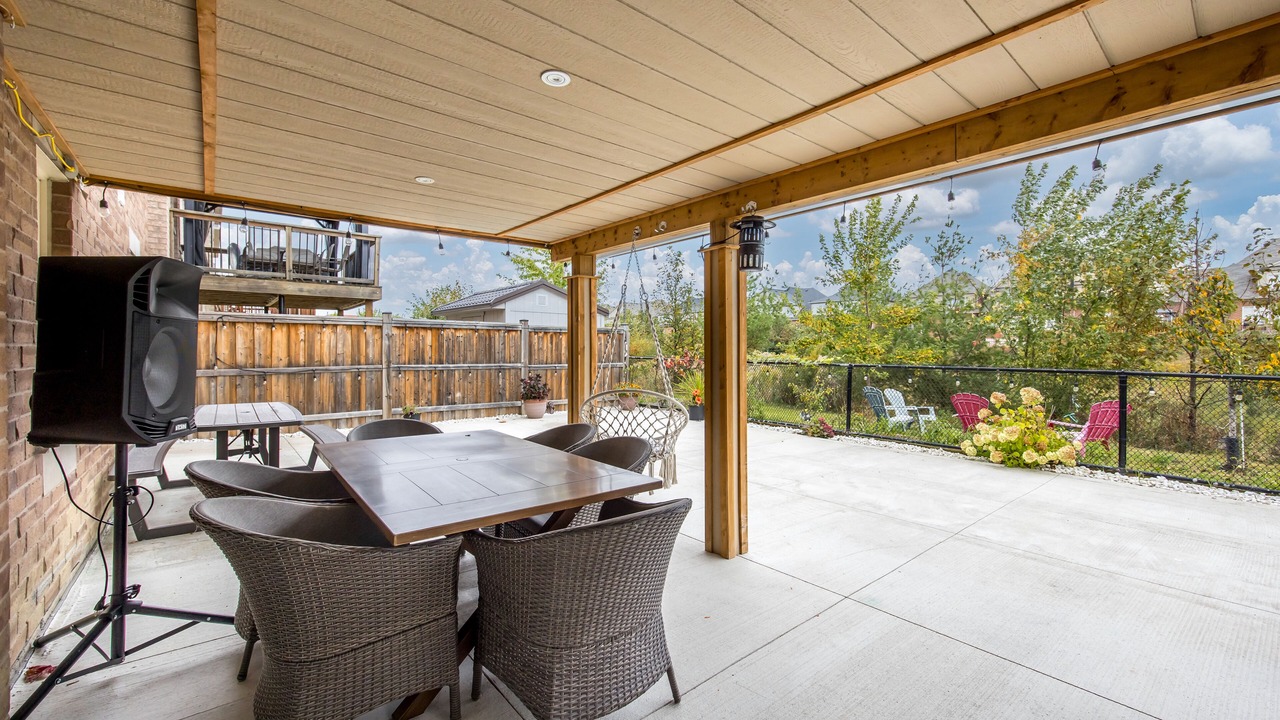 Photo of Outdoor in Brampton