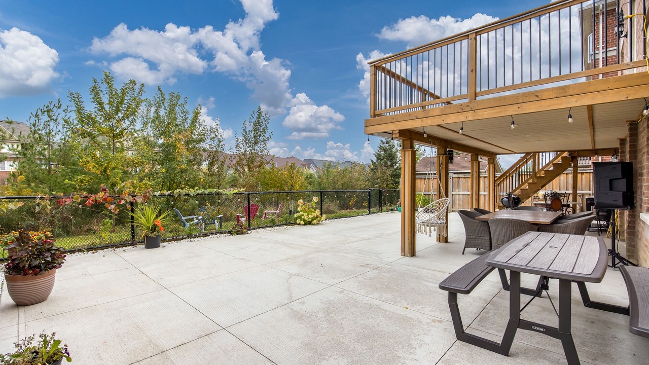 Photo of Outdoor in Brampton
