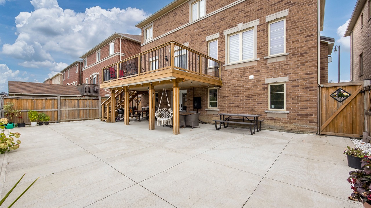 Photo of Outdoor in Brampton
