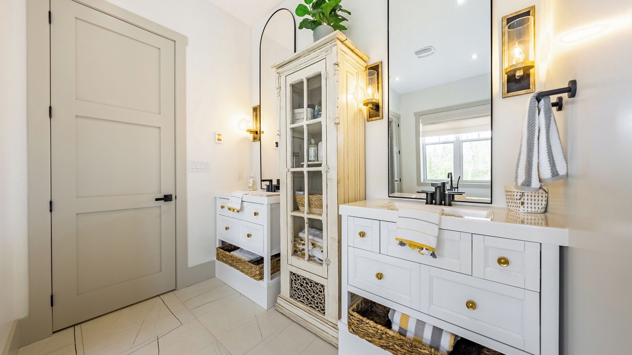 Photo of Bathroom in McKellar