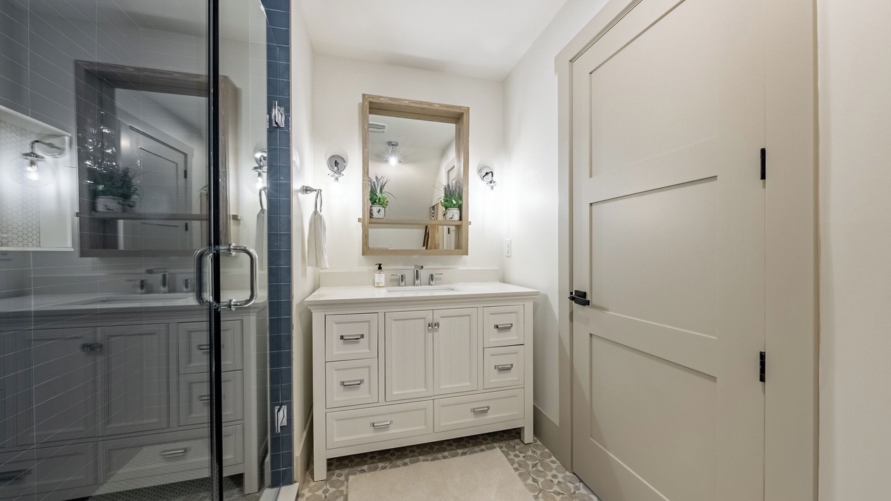 Photo of Bathroom in McKellar