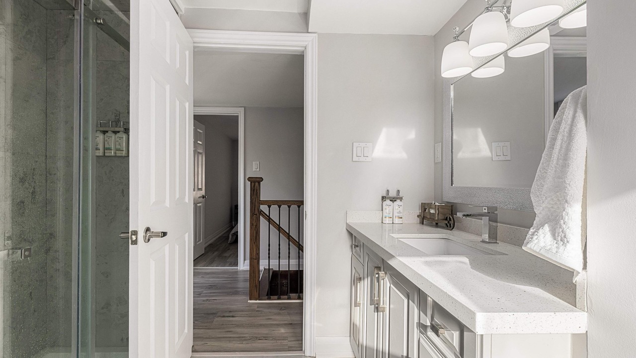 Photo of Bathroom in Lansdowne