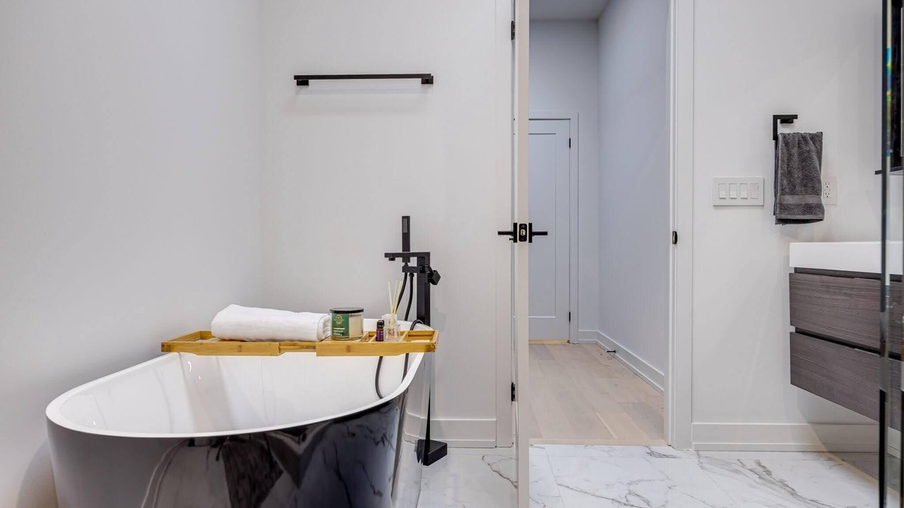 Photo of Bathroom in Mimico