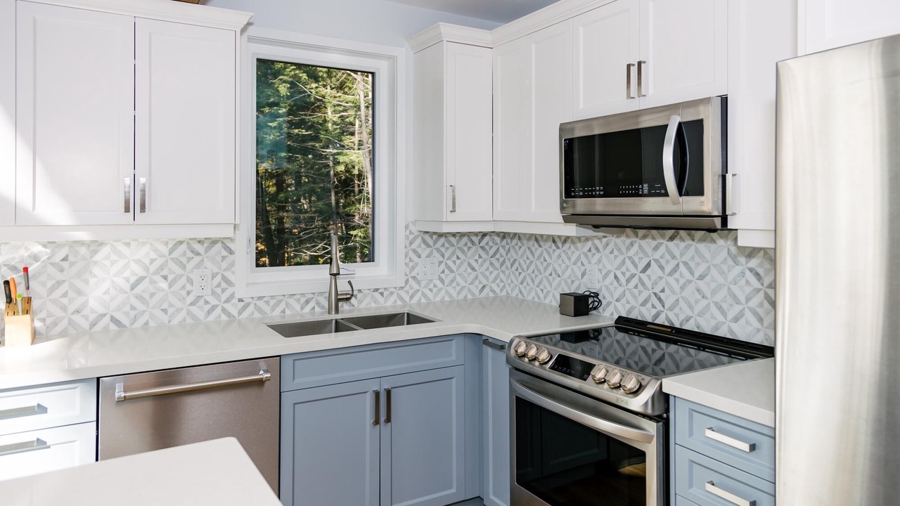 Photo of Kitchen in Dysart et al