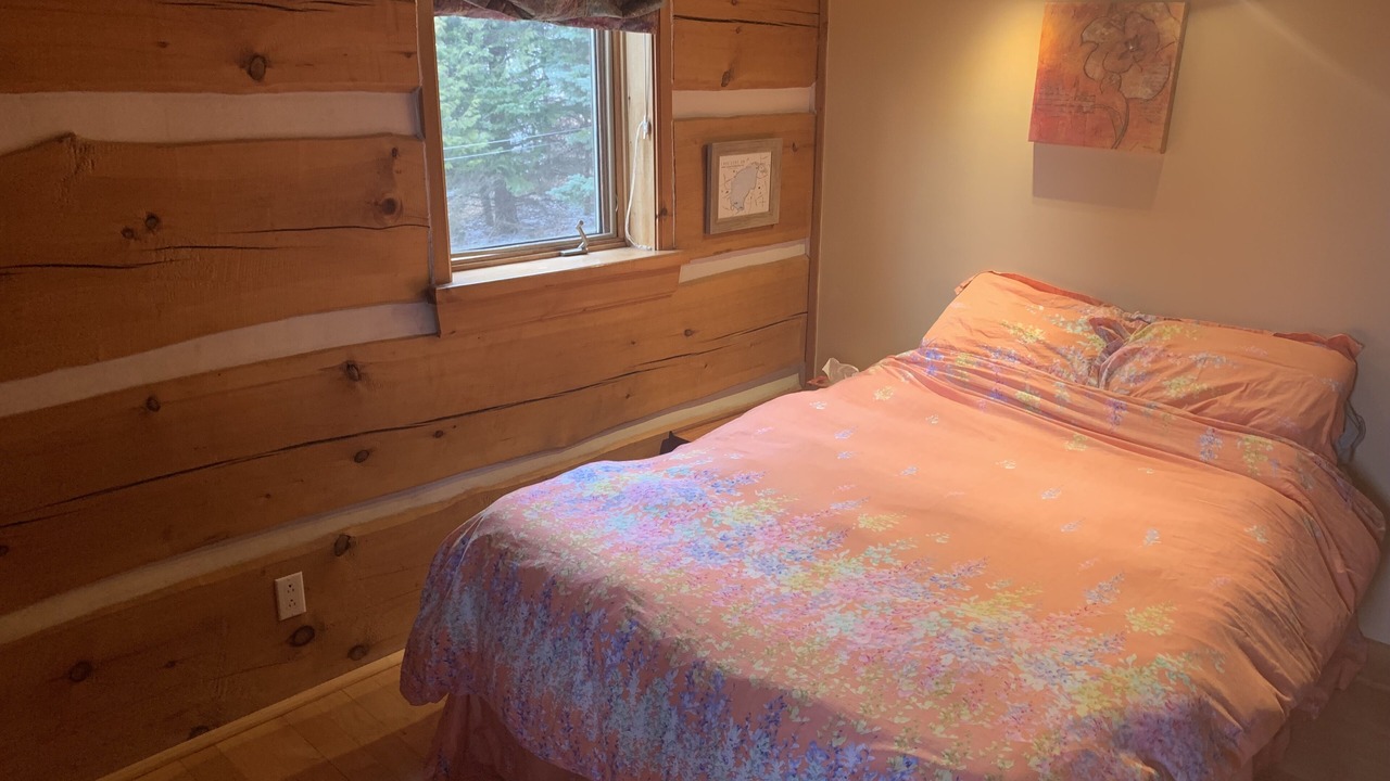 Photo of Bedroom in North Algona Wilberforce