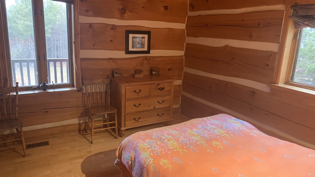 Photo of Bedroom in North Algona Wilberforce