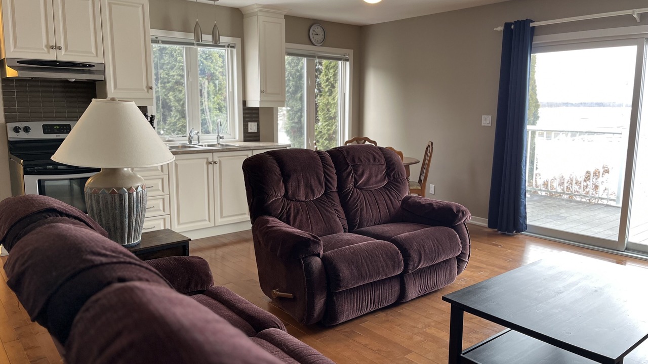 Photo of Livingroom in The Nation