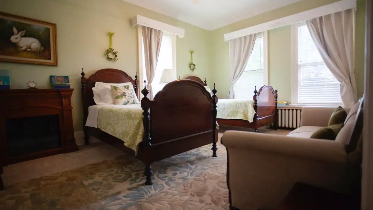 Photo of Bedroom in Owen Sound