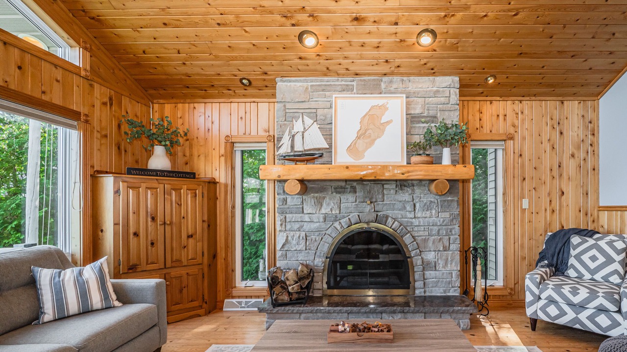 Photo of Livingroom in Tobermory