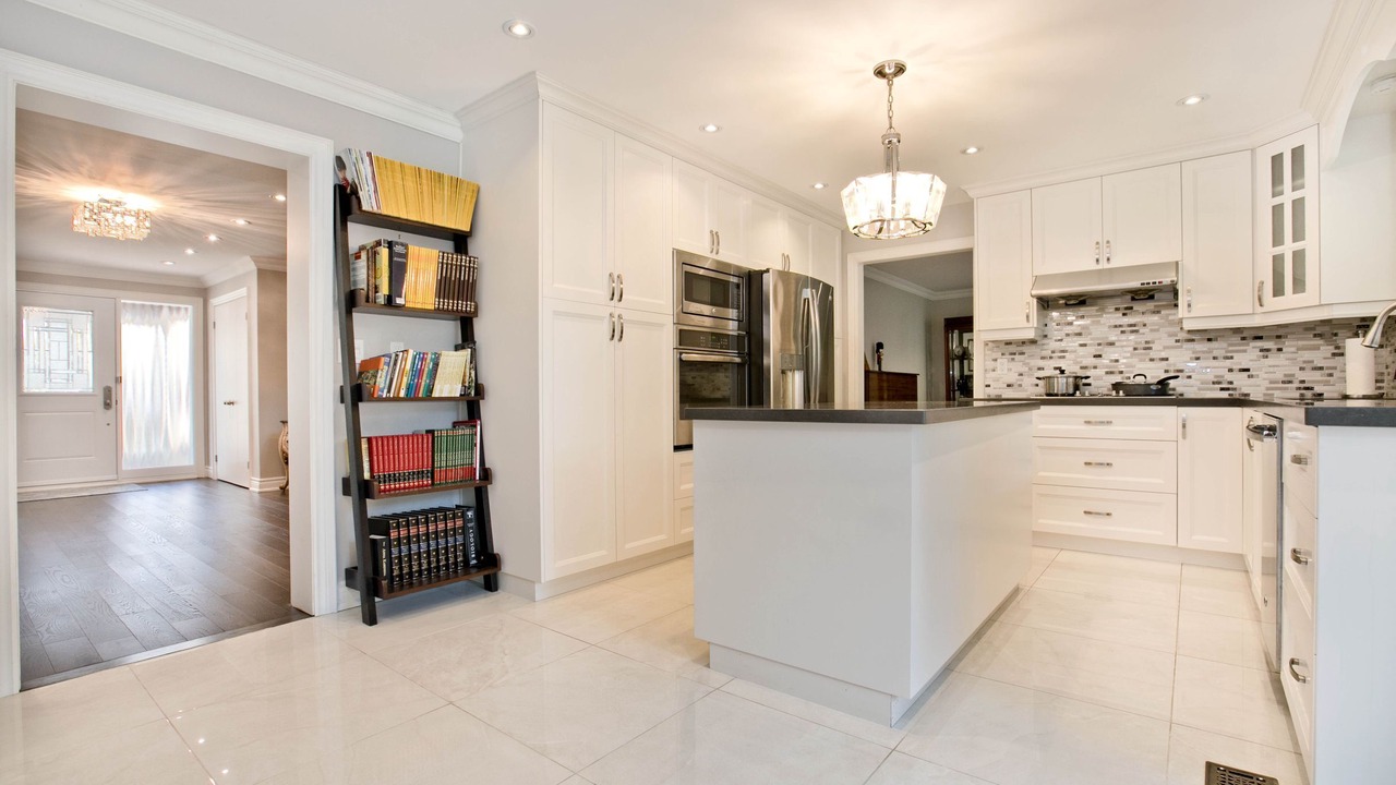 Photo of Kitchen in Hillcrest Village