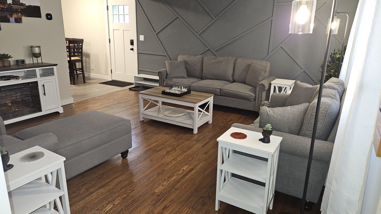 Photo of Livingroom in Richfield